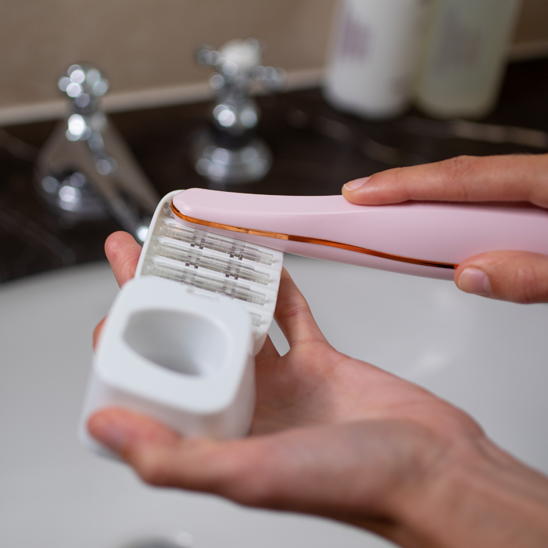 DermaQueen Vibra-Sonic® Depilación y Exfoliante Dermaplane