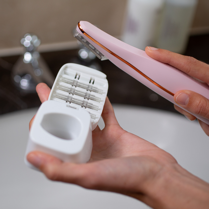 DermaQueen Vibra-Sonic® Depilación y Exfoliante Dermaplane