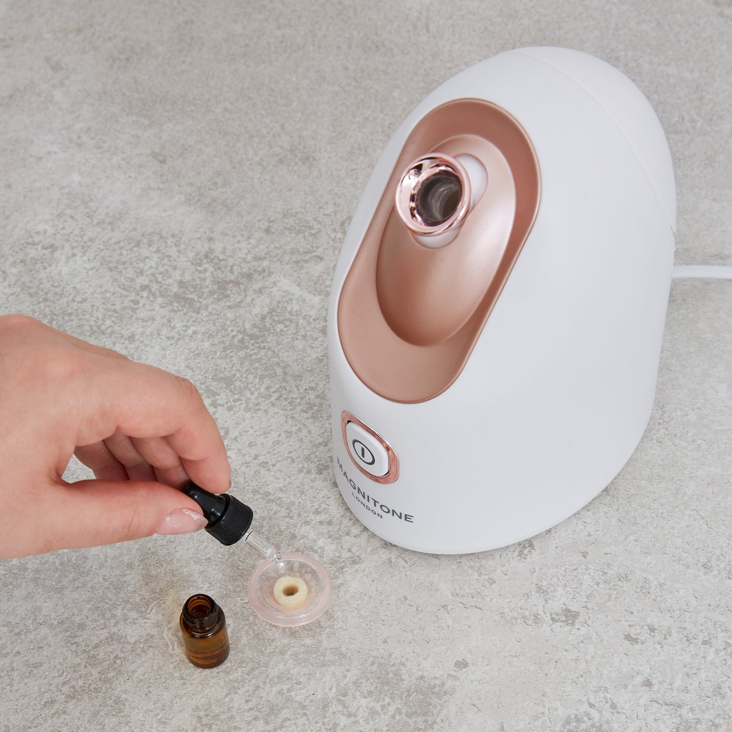 MAGNITONE Steam Ahead2 Vaporizador facial nano hidratante
